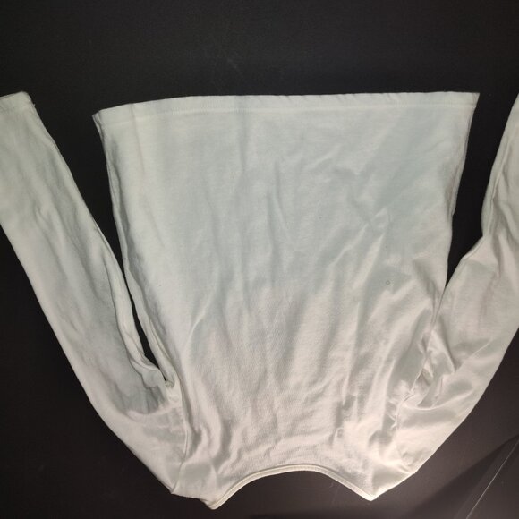 *Pre-Owned Children's Place Brown Matching Pants Set with Fall Season Accents* - Picture 4 of 9